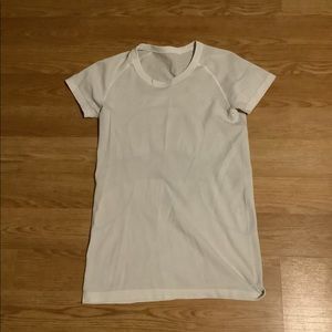 Women’s lulu tee